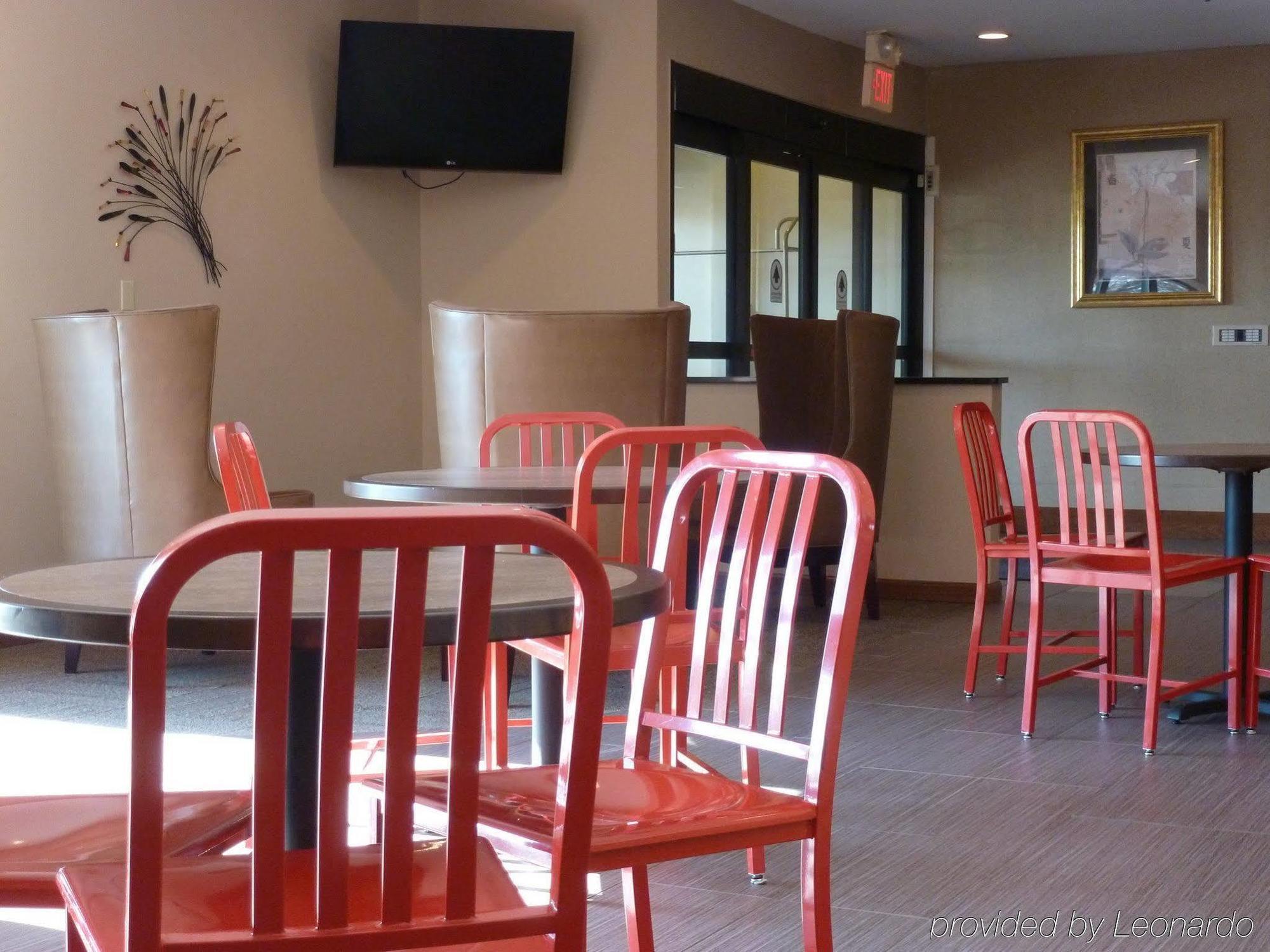 Holiday Inn Express & Suites Evansville North By Ihg Warrenton Restaurang bild